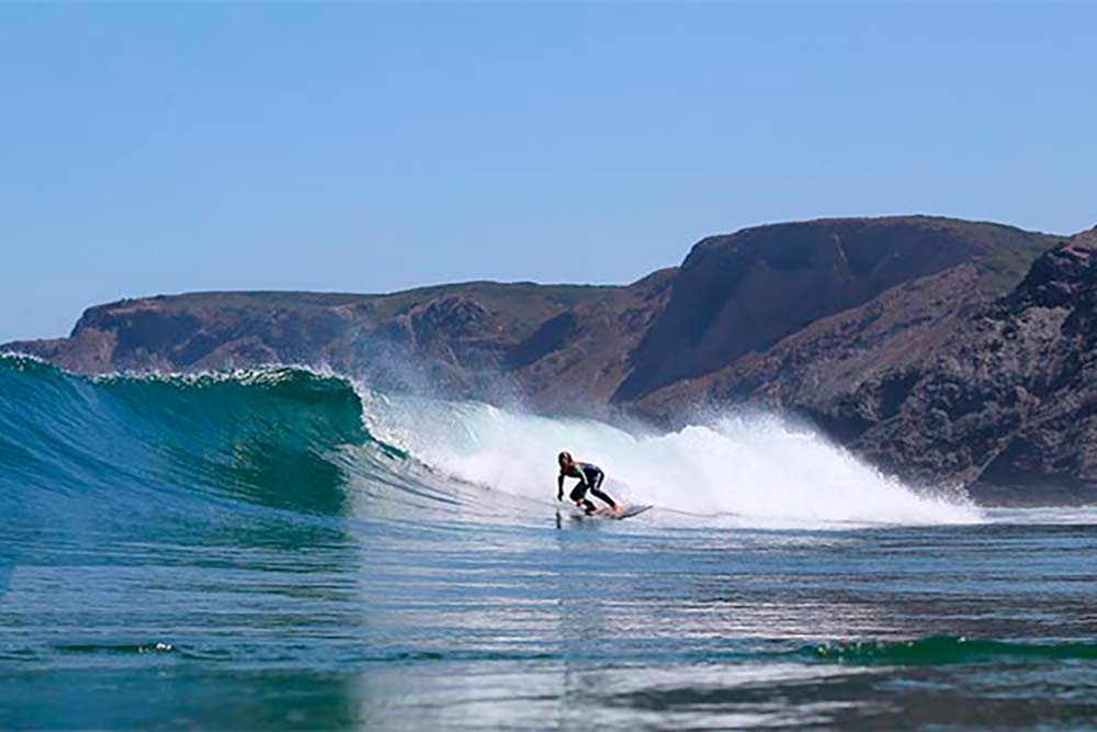 surfing in the Algarve