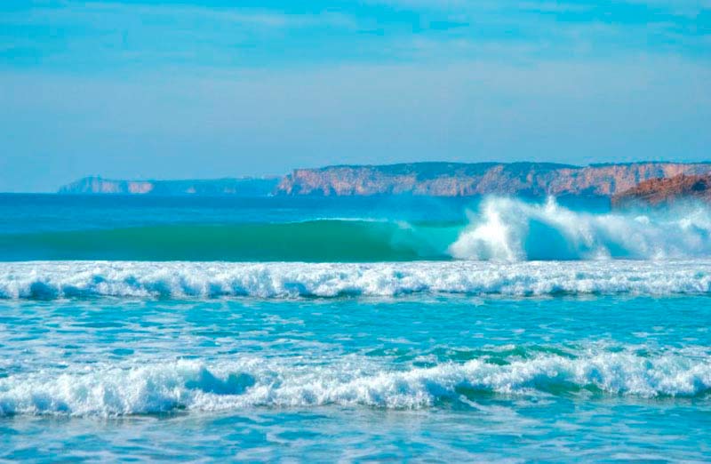 Sagres, the pearl of surfing in the Algarve SurfCamp Portugal Algarve zavial