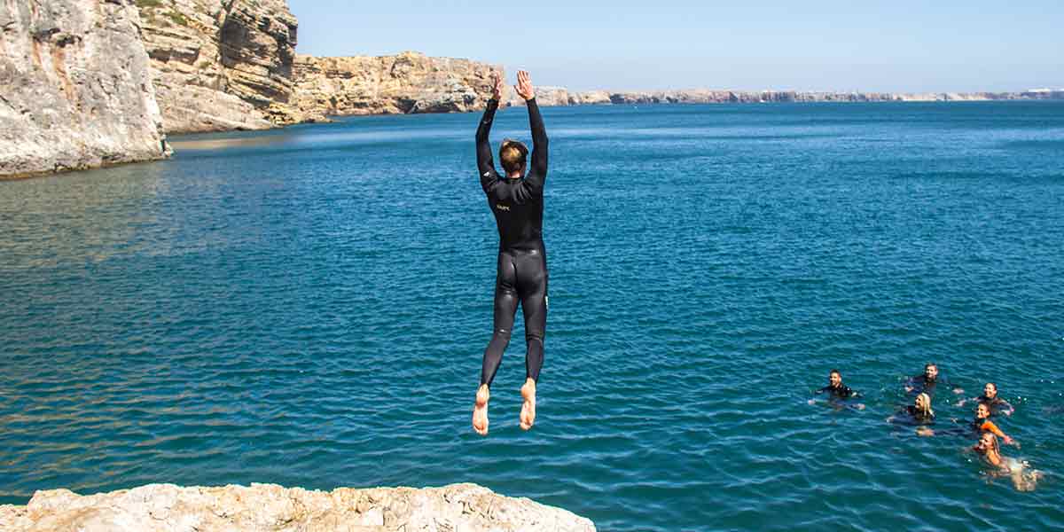 tu playlist surfer SurfCamp Portugal Algarve tu playlist surfer sagres