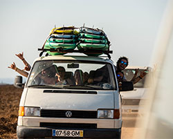 wavy surf camp algarve